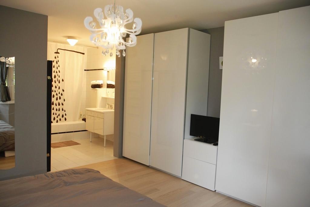 B&B Uccle الغرفة الصورة